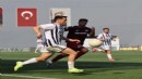 Altay'da Ali Kızılkuyu, Yalova yolcusu
