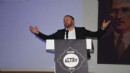 Altay'da Sinan Kanlı kolları sıvadı