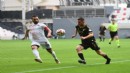Altay'ın genç yıldızı formayı bırakmadı