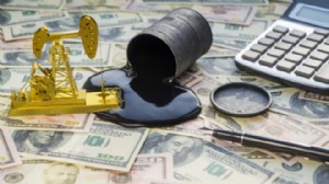 Altın yükselişe geçti, petrol fiyatı düştü!