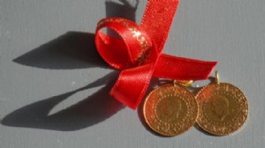 Altında düşüş sürüyor: İşte güncel fiyatlar