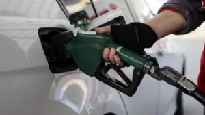 Araç sahiplerine müjde: Motorine indirim geliyor