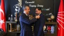 Arif Kocabıyık CHP rozeti taktı, partililer isyan etti!
