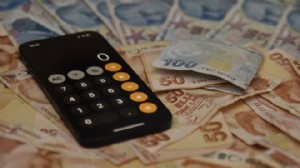 Asgari ücrette 10 ayda 6 bin TL kayıp!