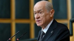Bahçeli'den Özel'in olağanüstü toplantı çağrısına tepki