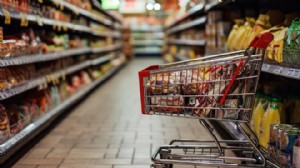 Bakan Bolat: Fırsatçılara aman vermeyeceğiz