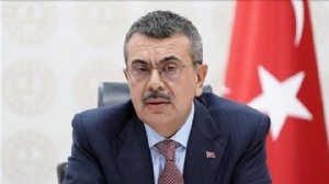 Bakan Tekin'den 4+4+4 sistemi açıklaması