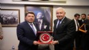 Bakan Tunç'tan CHP'li başkana dikkat çeken ziyaret!