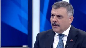 Bakanı Çiftçi: Ayrım yok, herkese operasyon yapıyoruz
