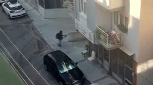 Balçova'daki hain saldırıda 2 DEAŞ şüphelisi adliyeye sevk edildi