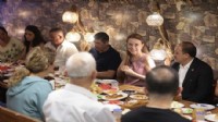 Başkan Mutlu, Kemeraltı esnafıyla buluştu: Hayat buradaydı!