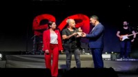 Bayraklı'da Emre Aydın'lı 30 Ağustos coşkusu