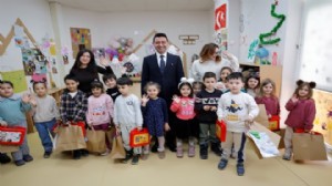 Bayraklı'da eğitime anaokulundan üniversiteye kadar destek