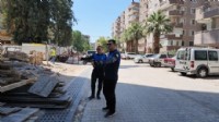 Bayraklı'da inşaatlara mercek