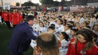 Bayraklı'da spor sezonu coşkuyla başladı