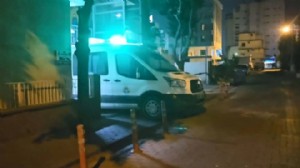 Berber dükkanında silahlı çatışma!