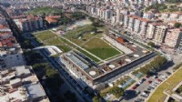 Bergama'da Millet Bahçesi dükkanları ihaleye çıkıyor