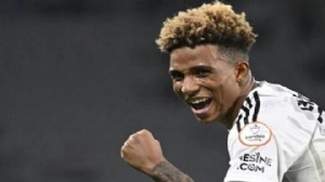 Beşiktaş, Fernandes'in transferini KAP'a bildirdi