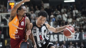 Beşiktaş GAİN, Galatasaray MCT Technic'i devirdi