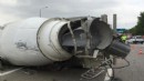 Beton mikseri devrildi: Feci son!