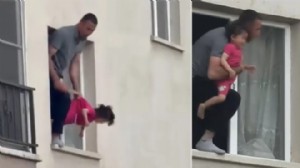 Bıçakla 3 yaşındaki kızını rehin aldı!