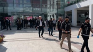 Bir CHP'li belediyeye daha operasyon!