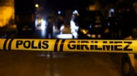 Otomobilin çarptığı bisikletli hayatını kaybetti