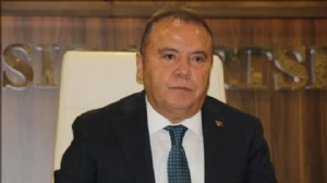 Böcek: Ferdi Zeyrek'e 950 bin euro verdim