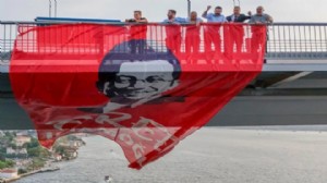 Boğaziçi Köprüsü'ne 'İmamoğlu'na özgürlük' pankartı