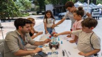 Bornova'da bilim şöleni: Genç mucitler Büyükpark'ta buluştu