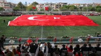 Bornova'da binlerce vatandaş tek yürek oldu