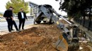 Bornova'da yol seferberliği: Eşki yerinde inceledi
