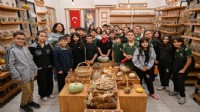 Bornova’da gelecek minik ellerle yeşerdi