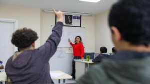 Buca Belediyesi’nden öğrencilere eğitim desteği