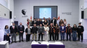 Buca'da iklim panelinden uyarı: Kriz ve göçler kapımızda!