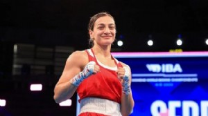 Buse Naz Çakıroğlu yarı finale yükseldi