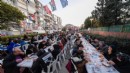 Büyükşehir iftar sofrası Karşıyaka’da kuruldu