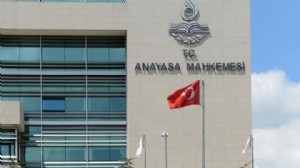 CHP başvurmuştu: AYM'den 'kurultay' kararı!