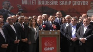 CHP'li il başkanlarından ortak açıklama: Teslim olmayacağız!