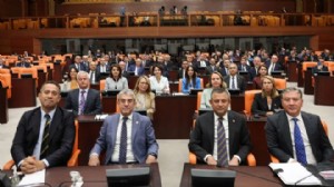CHP milletvekilleri kampa giriyor