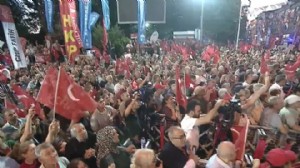 Mitingde İmamoğlu'ndan dikkat çeken mesaj!
