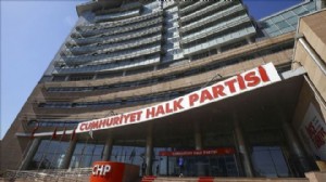 CHP 'süreç komisyonu' raporunu Meclis'e sundu