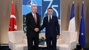 Cumhurbaşkanı Erdoğan, Macron ile görüştü