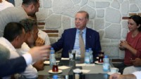 Cumhurbaşkanı Erdoğan'dan esnaf ziyareti
