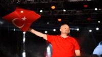 Cumhuriyet coşkusu Menemen'de Blok-3 ve Aşkın Nur Yengi ile yaşanacak
