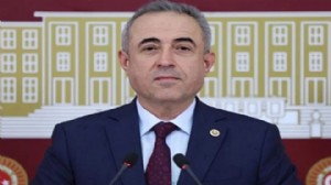 DEVA Partisi'nden istifa etti, AK Parti'ye katılıyor