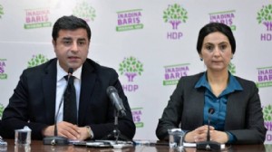Demirtaş ve Yüksekdağ'ın tahliye başvurusuna ret!