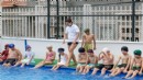 Denize gidemeyen çocuklara ücretsiz portatif havuz