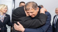 Emeklilerin 'açız' imdadına Büyükşehir koştu