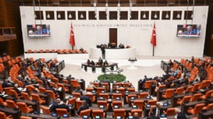 En düşük emekli aylığı düzenlemesi TBMM'de